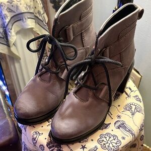 Sorel Taupe Lace-Up Heeled Ankle Boots